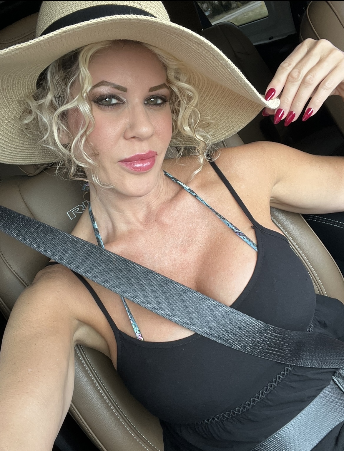 Performer HottieJadeRoxxx Photo 11