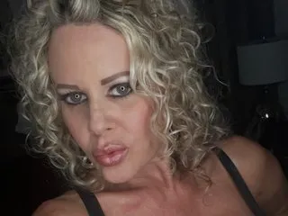 Image de profil du modèle de webcam HottieJadeRoxxx