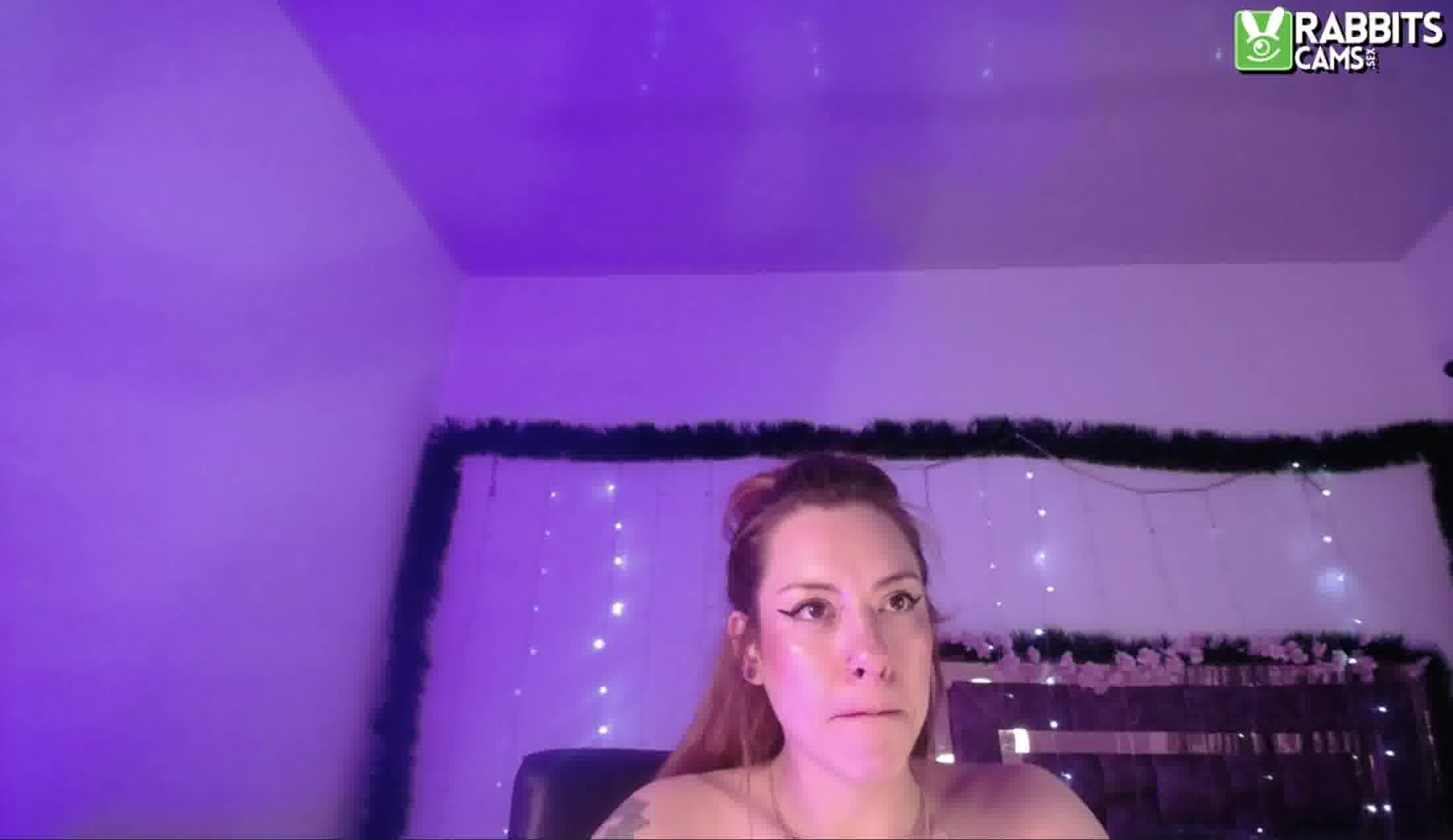 Artist saracollinxx Video 1