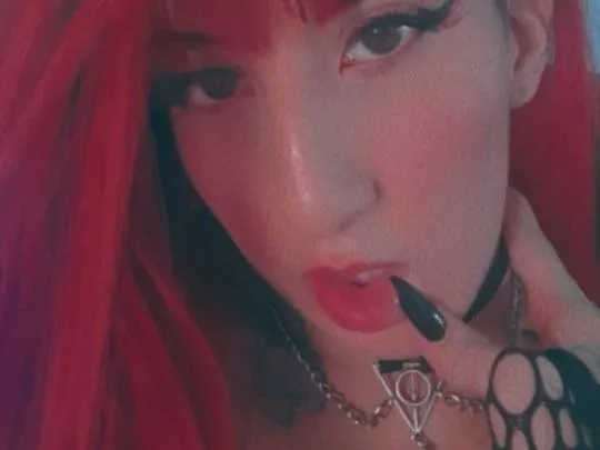 Imagen de perfil de modelo de cámara web de angelikadark19