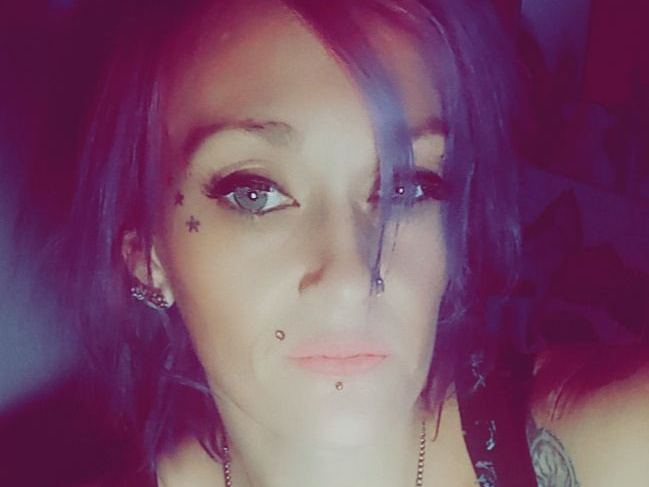 RenegadeVyxxen profilbild på webbkameramodell