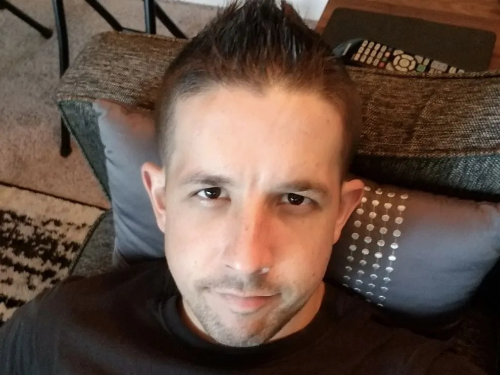 Roniscurious26 profielfoto van cam model