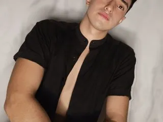 Image de profil du modèle de webcam GoldenGift24