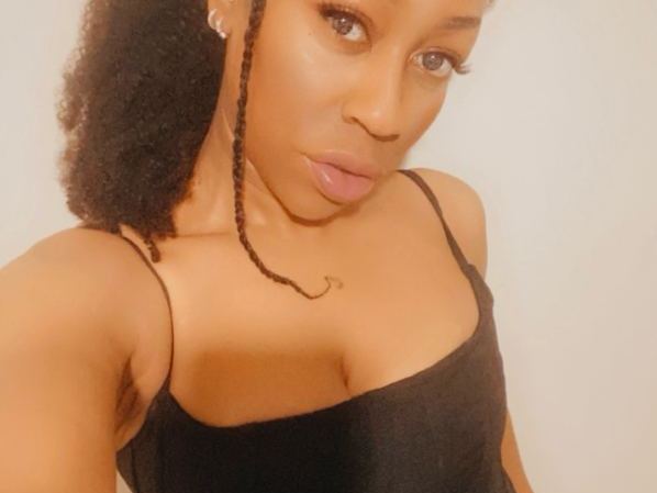 CaramelSweetKisses cam model profile picture