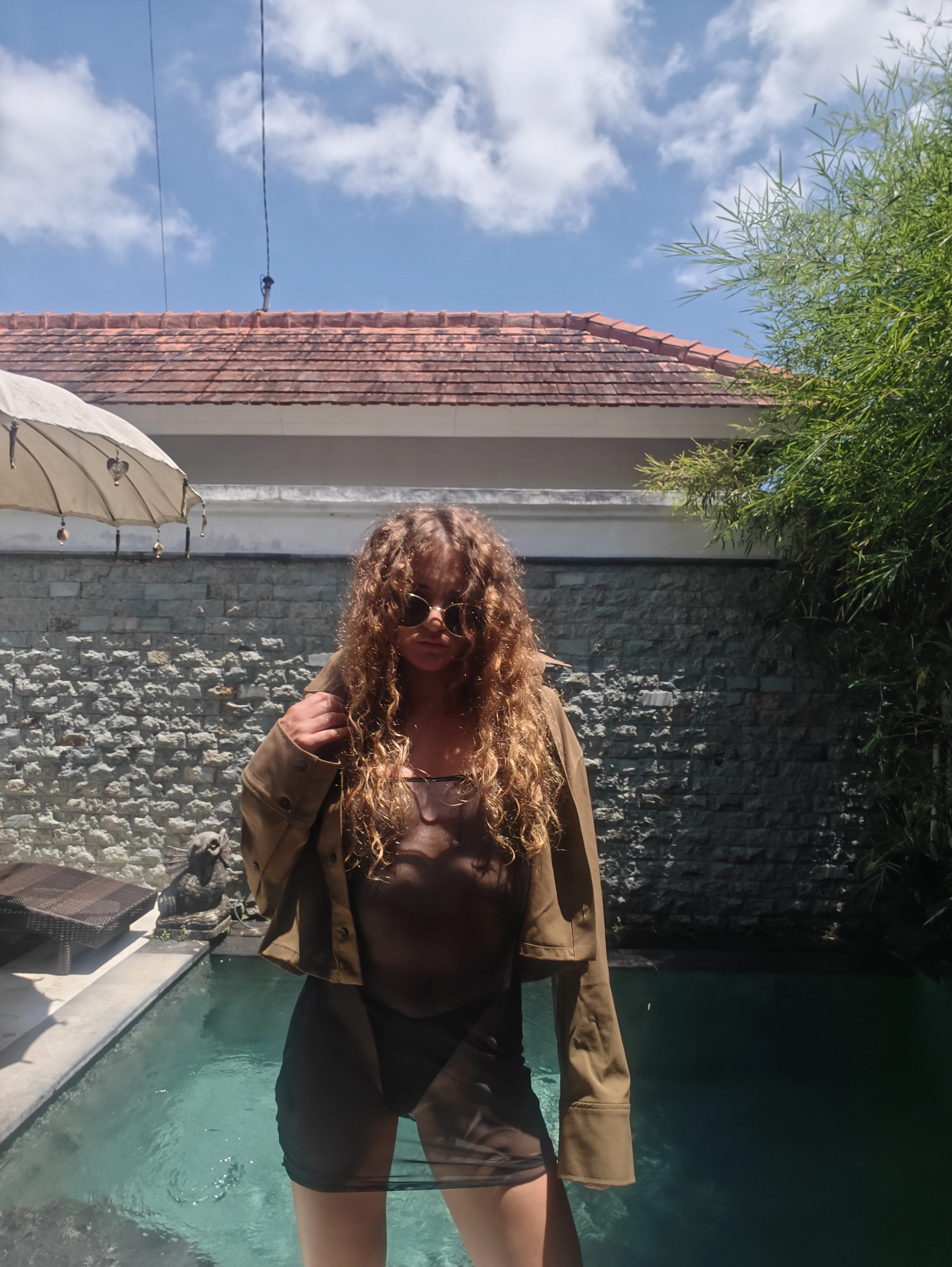 Performer PocketSizeOliviaLive Photo 2