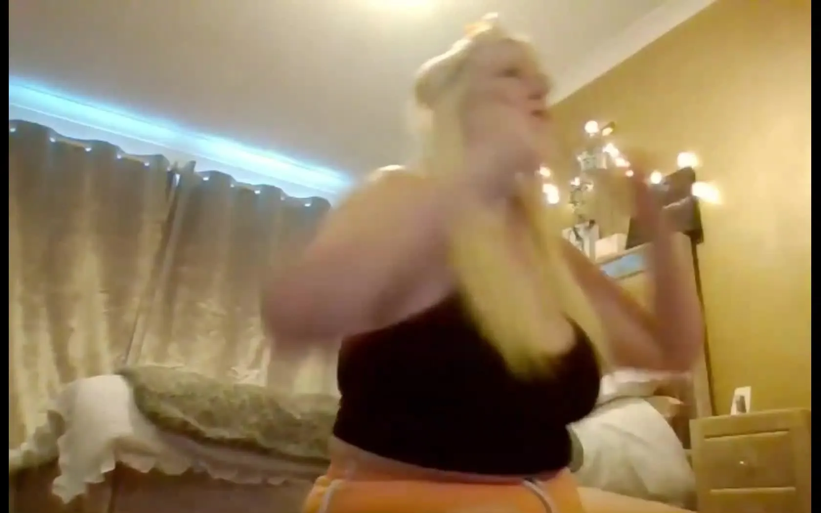 Interprete DixiGoddess Video 1