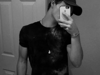 Image de profil du modèle de webcam KinkyyEric