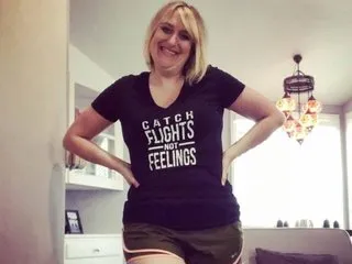 FltAttendantAbby immagine del profilo del modello di cam