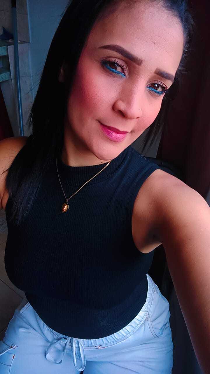 Artista MILAHOT23 Foto 6