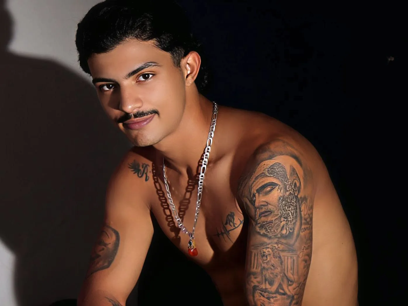 Foto de perfil de modelo de webcam de RODRIGOVITAL