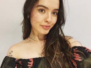 LennaWhite Profilbild des Cam-Modells 