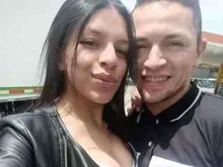 CristalAndArtur profilbild på webbkameramodell