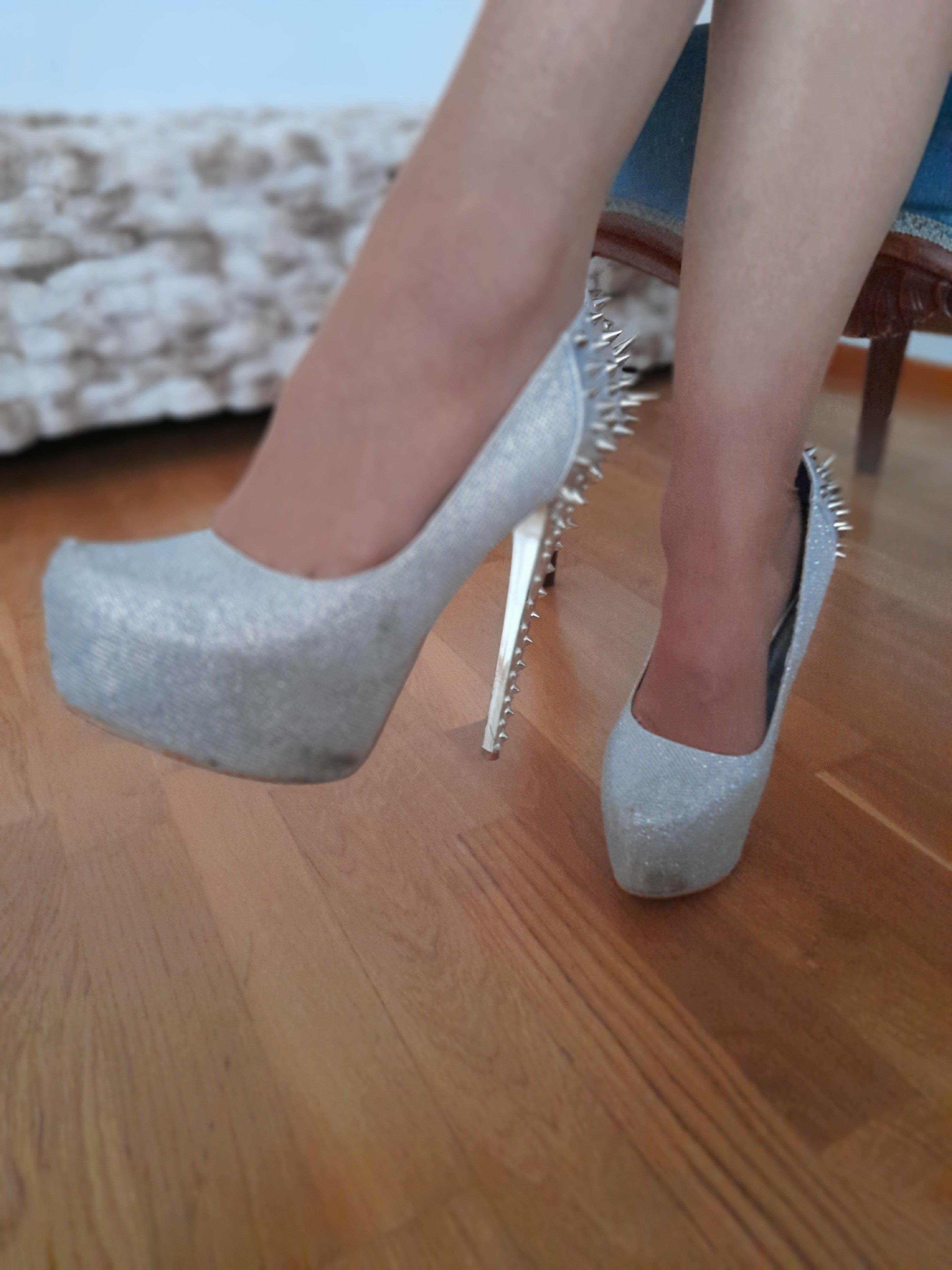 Performer gillslegs Photo 1