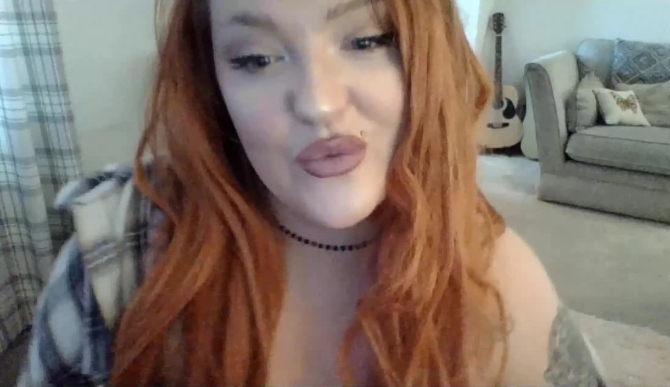 Interprete RedHeadCharlotte23 Video 1