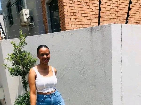 Cecee97 profilbild på webbkameramodell