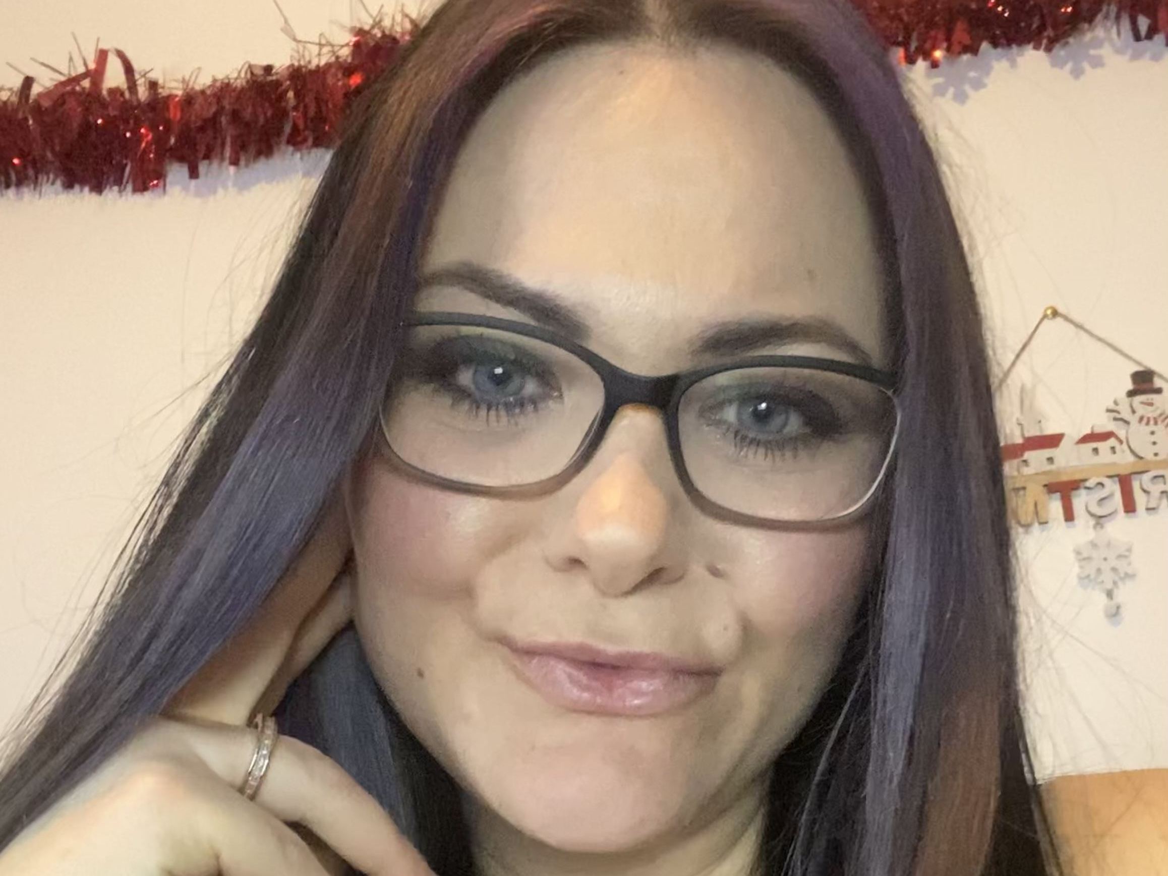 Housewifeviolet profielfoto van cam model