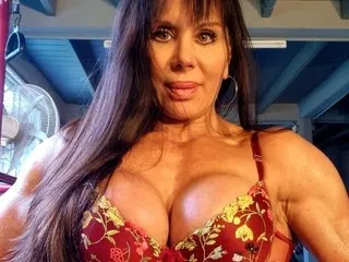 MuscularLatinaGodness