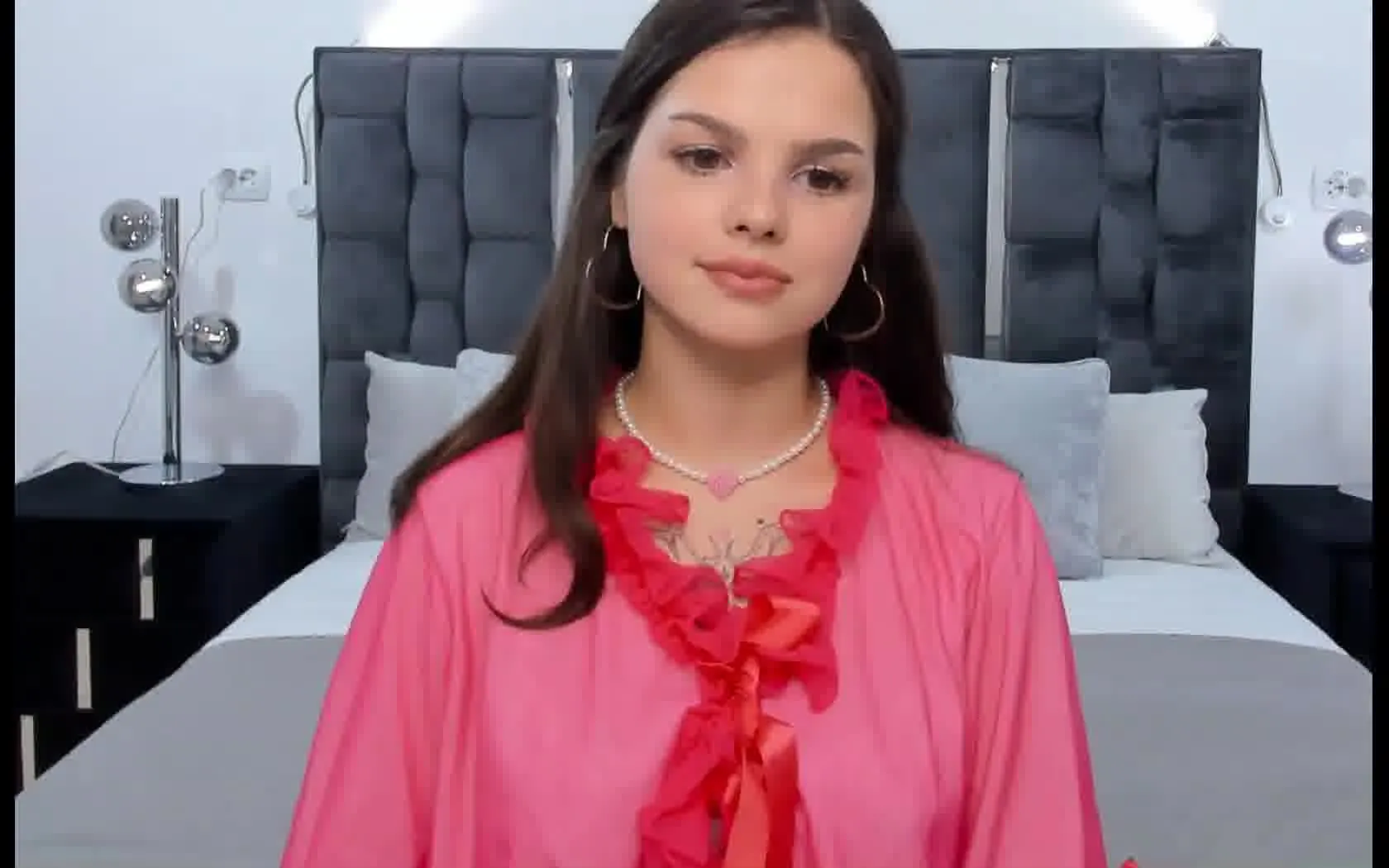 Artista MollyHey Video 1