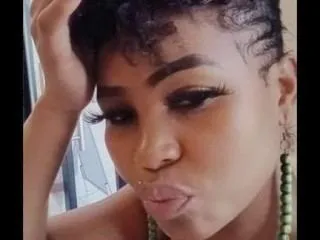 Kisserholic immagine del profilo del modello di cam