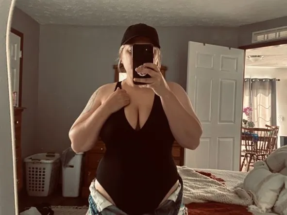 SuzieCox Profilbild des Cam-Modells