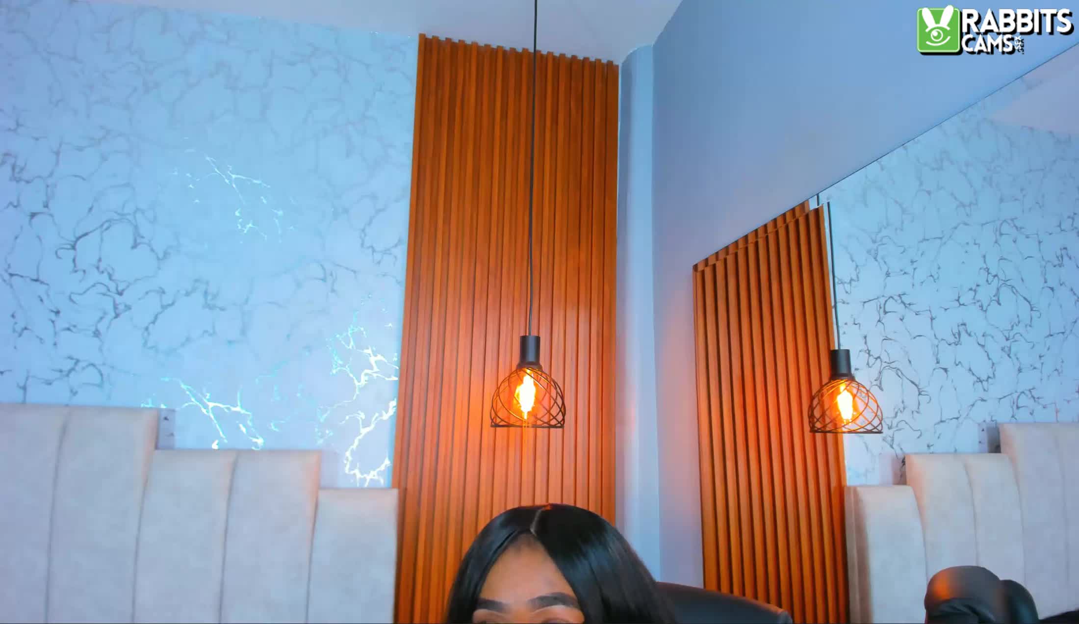 Interprete AgathaaMills Video 1