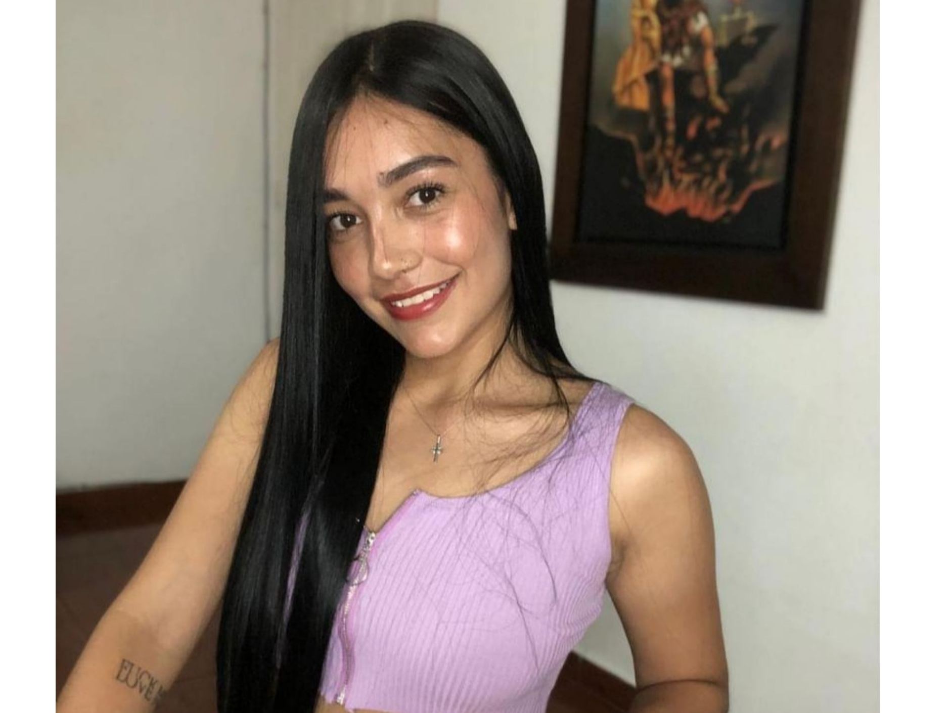 AlaiaJames cam model profile picture