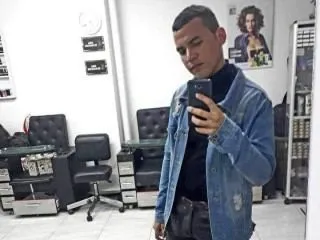 CARLOSISLA profilbild på webbkameramodell