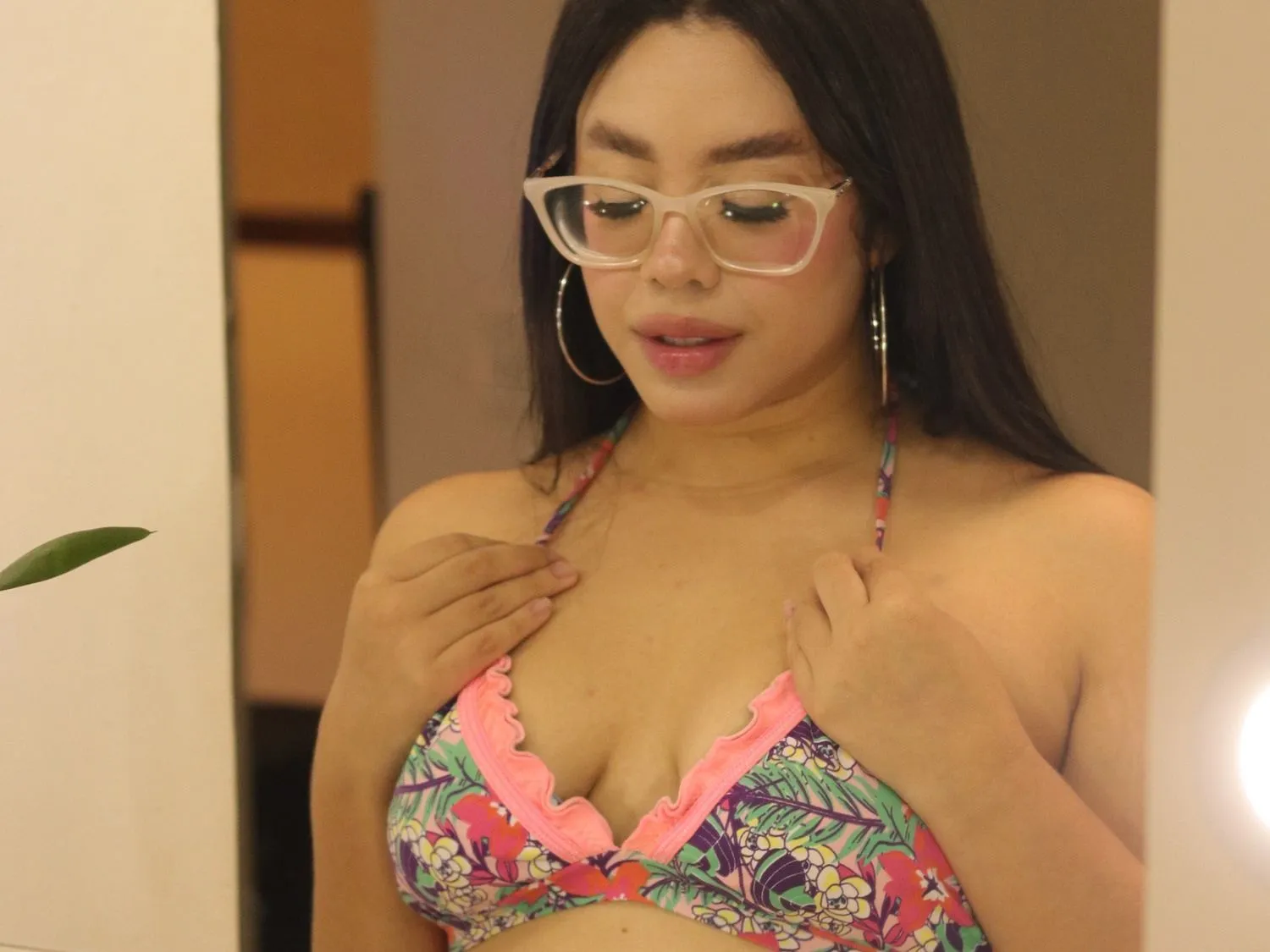 Imagen de perfil de modelo de cámara web de LizSchwarz