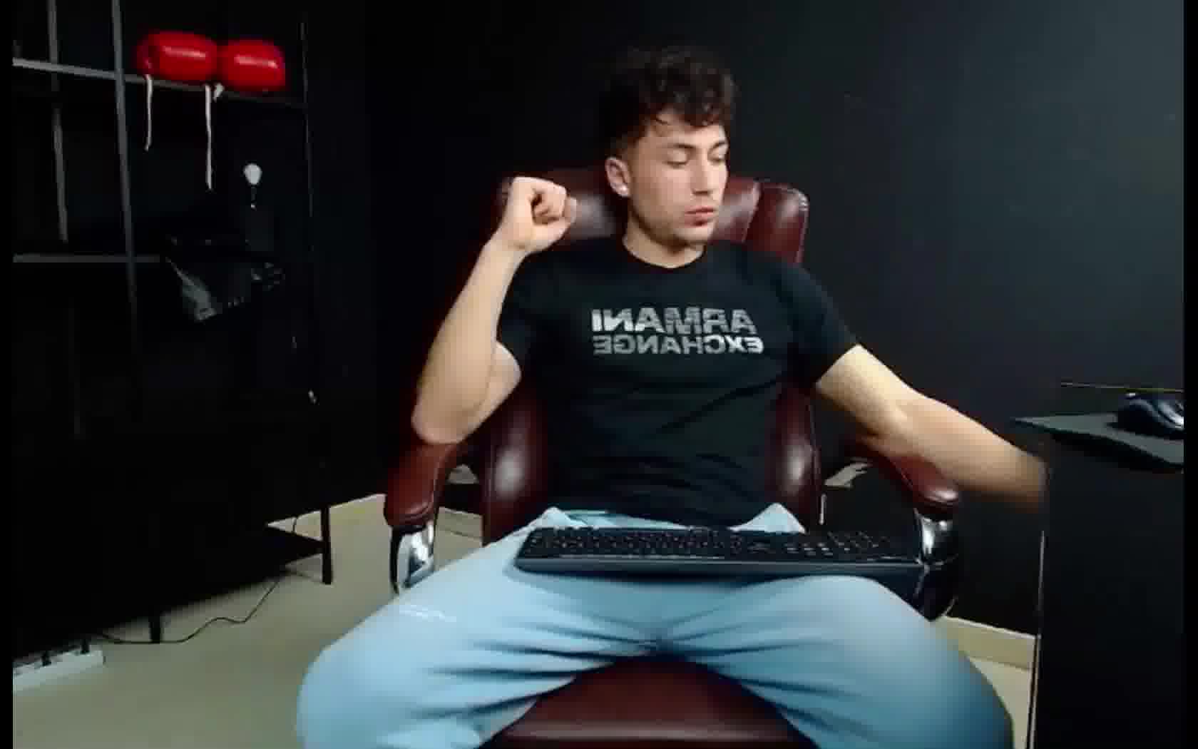 Performer CharlieFinn Video 1