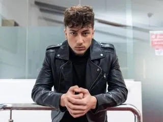 CharlieFinn profielfoto van cam model