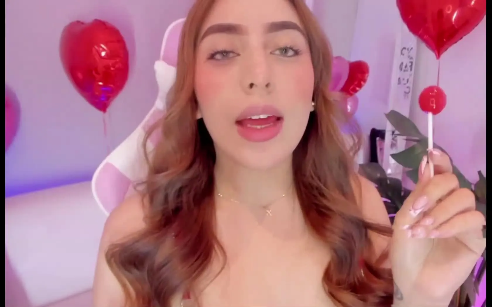 Interprète LinnaLennon Vidéo 1