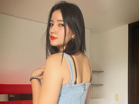 Celesteallens profielfoto van cam model