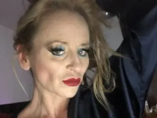 EnglishEllaWilde profilbild på webbkameramodell