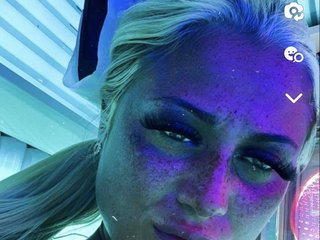 DeliciousDollyxo profilbild på webbkameramodell 