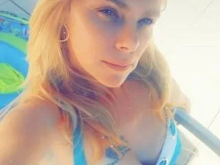 Image de profil du modèle de webcam ShortandSweett