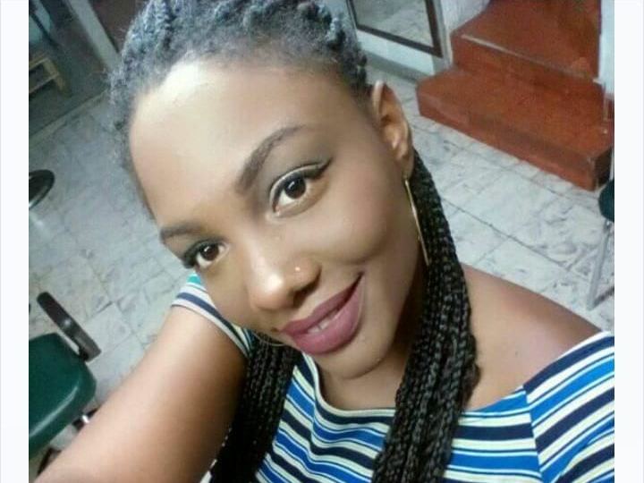 Image de profil du modèle de webcam laurynloveparty