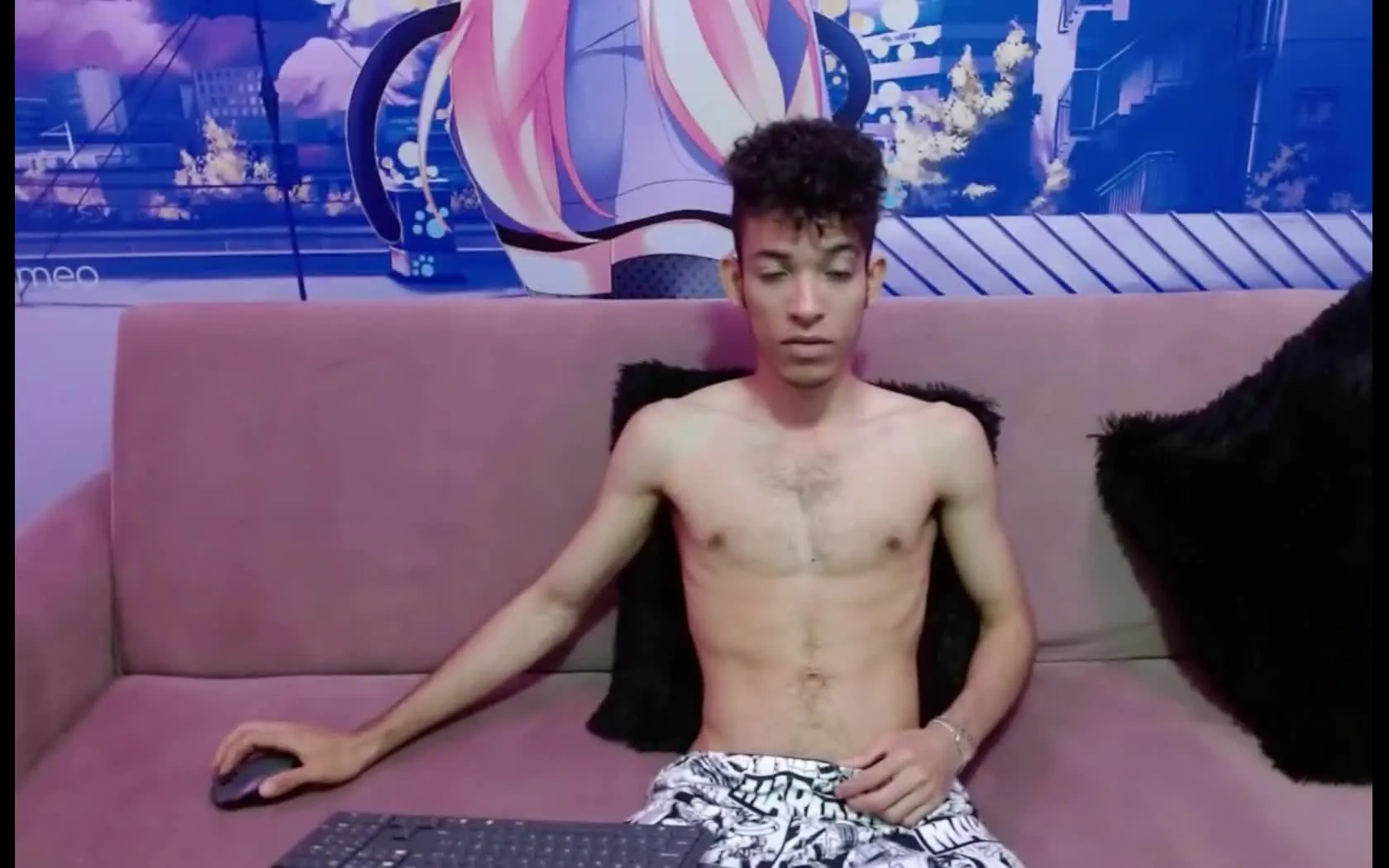 Artista Theojohn Video 1