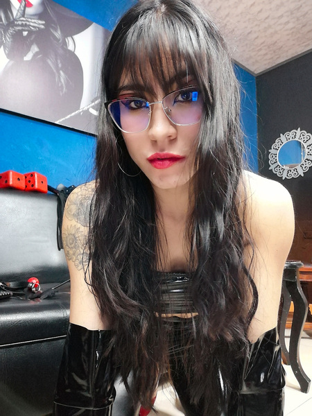 Artist Rominadom Foto 8