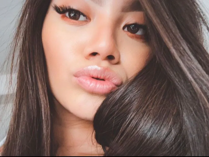 LaylahhLove profilbild på webbkameramodell