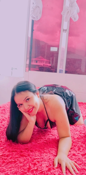 Interprète AlahiaSexy Photo 4