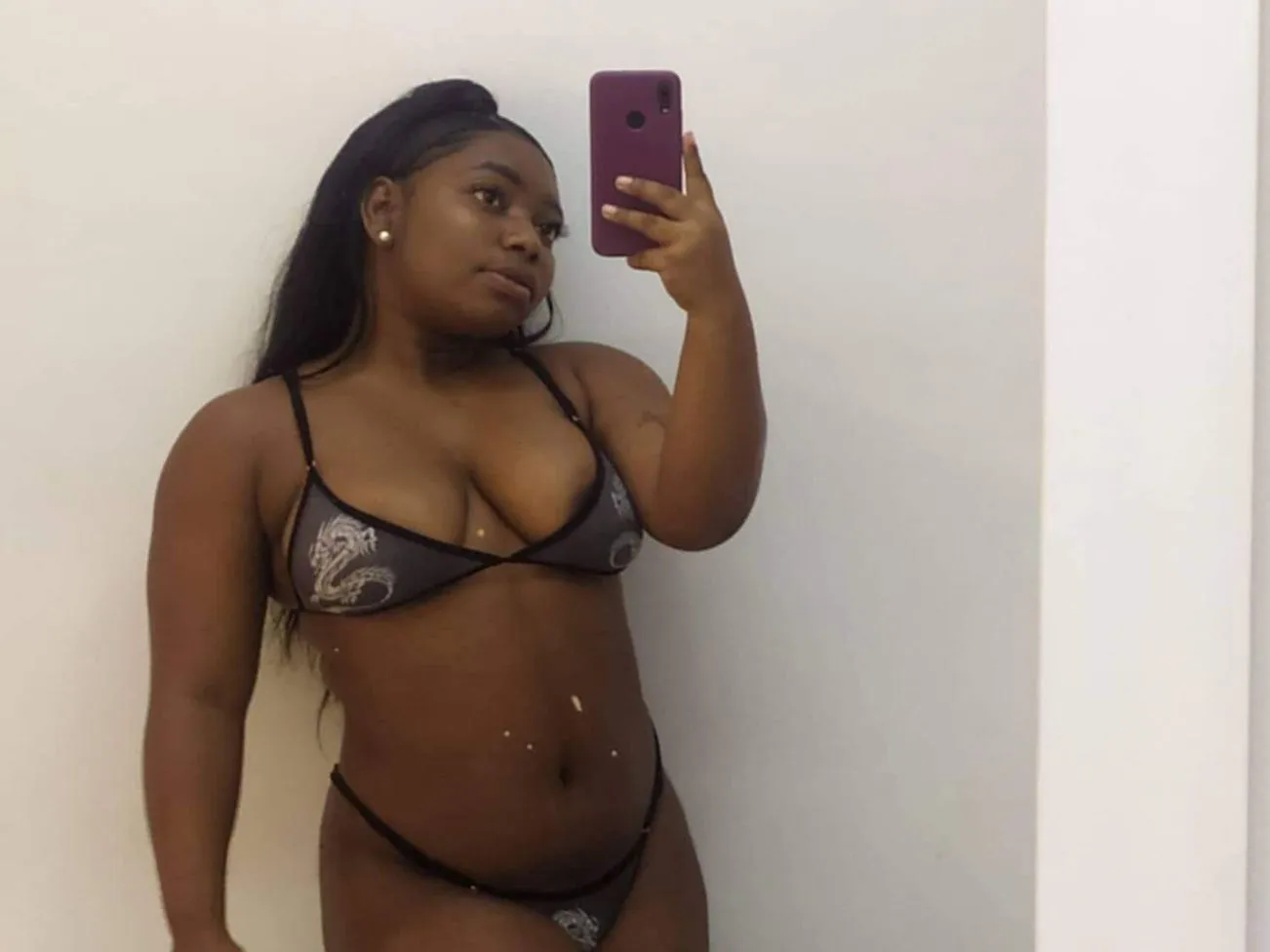 Image de profil du modèle de webcam LexyAlai