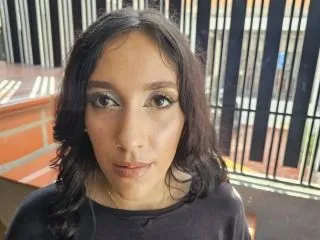 Profilbilde av girlnealejerav webkamera modell