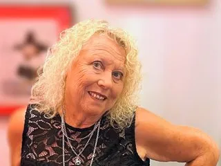 XoXMandyXoX profielfoto van cam model