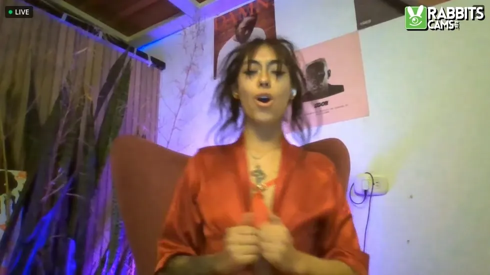 Artiest CloeeAdamss Video 4