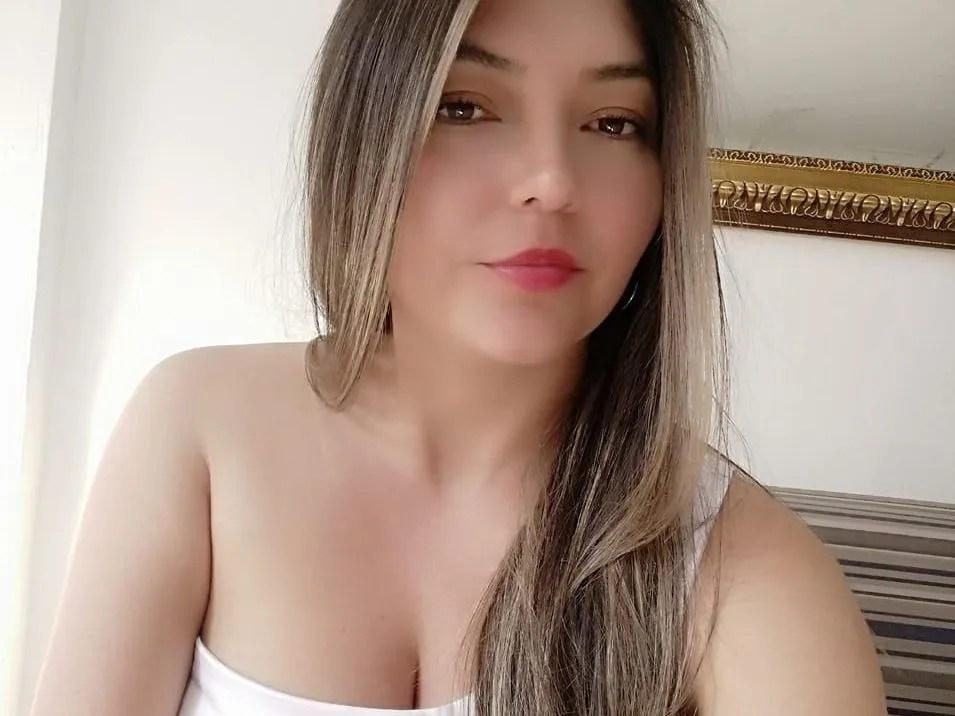 Skatergiirll profielfoto van cam model