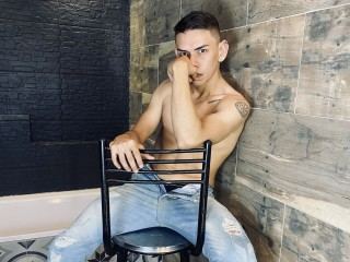 Imagen de perfil de modelo de cámara web de DanielWhitte