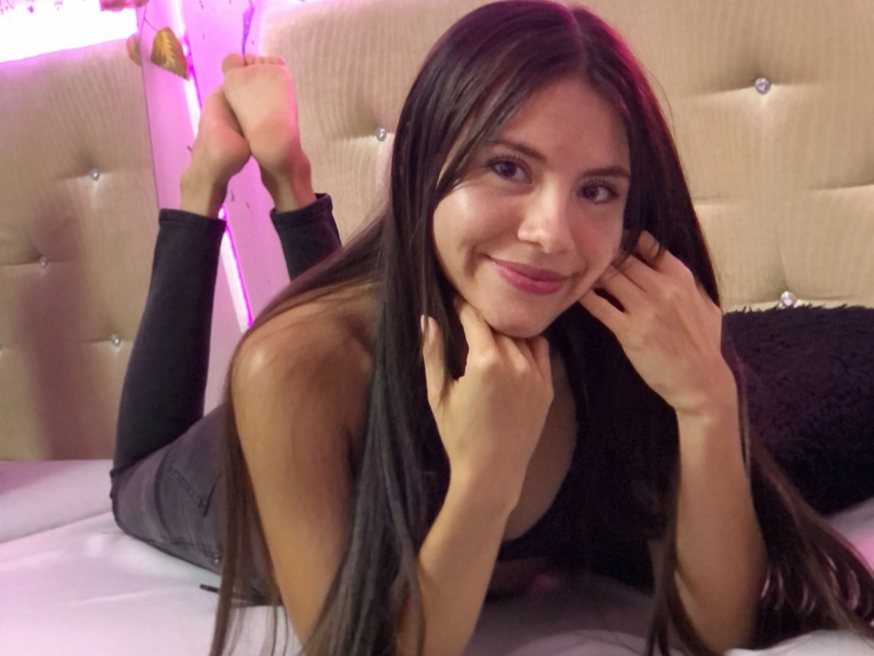 ArianaDusan profilbild på webbkameramodell
