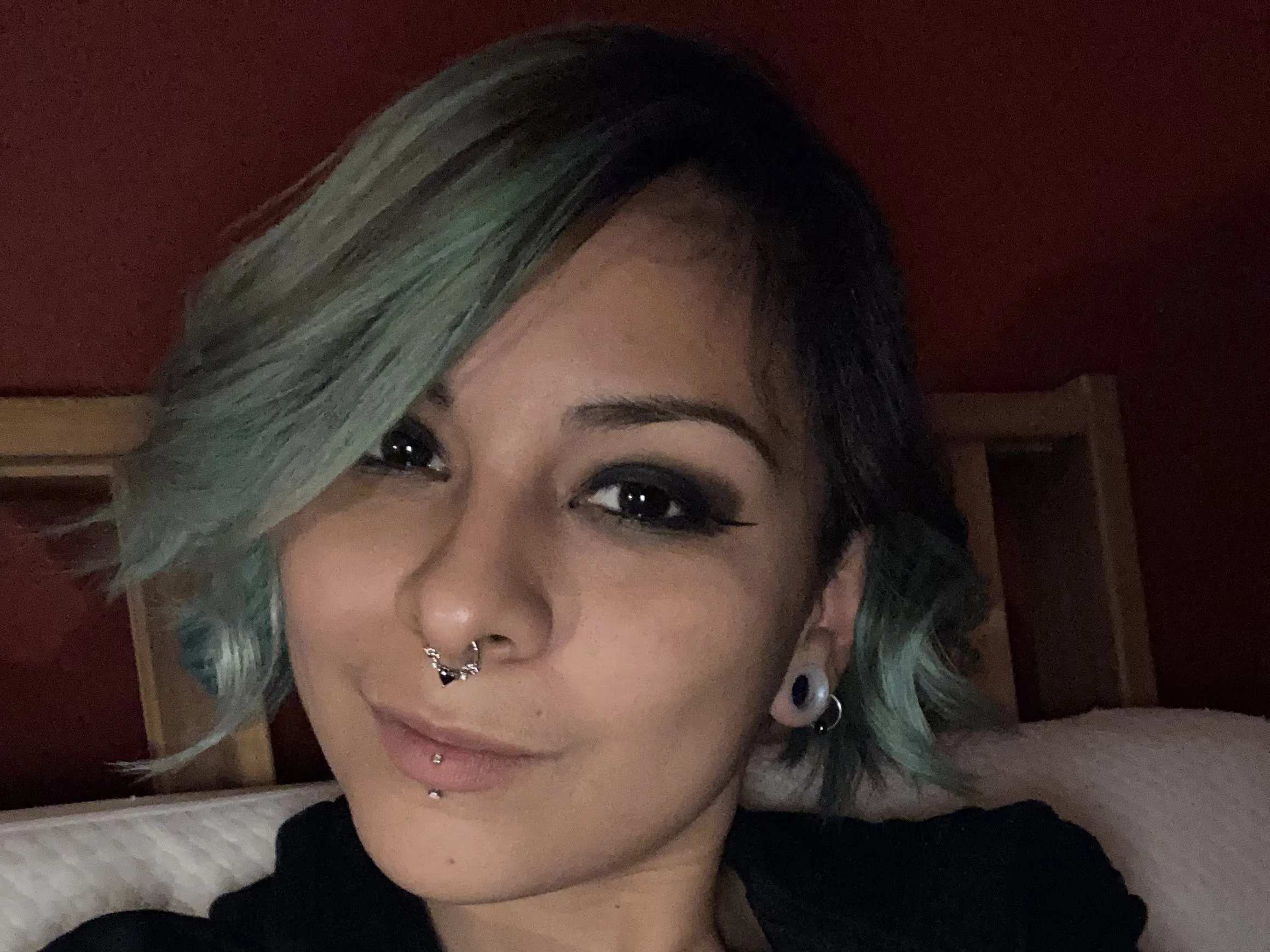 Image de profil du modèle de webcam PhoenixReznor