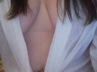 Image de profil du modèle de webcam RosaRot