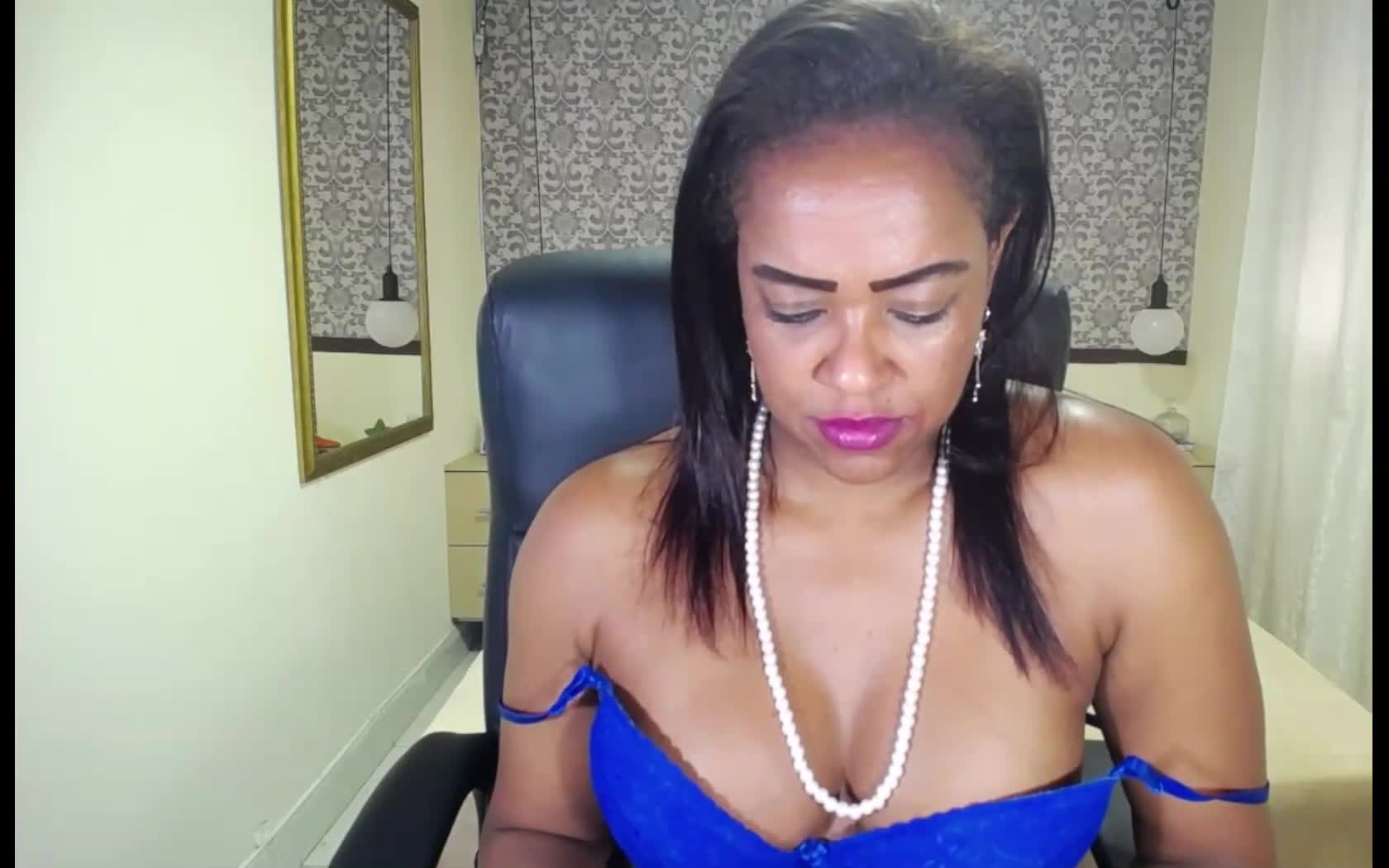 Artiest EvaFoxterr Video 1